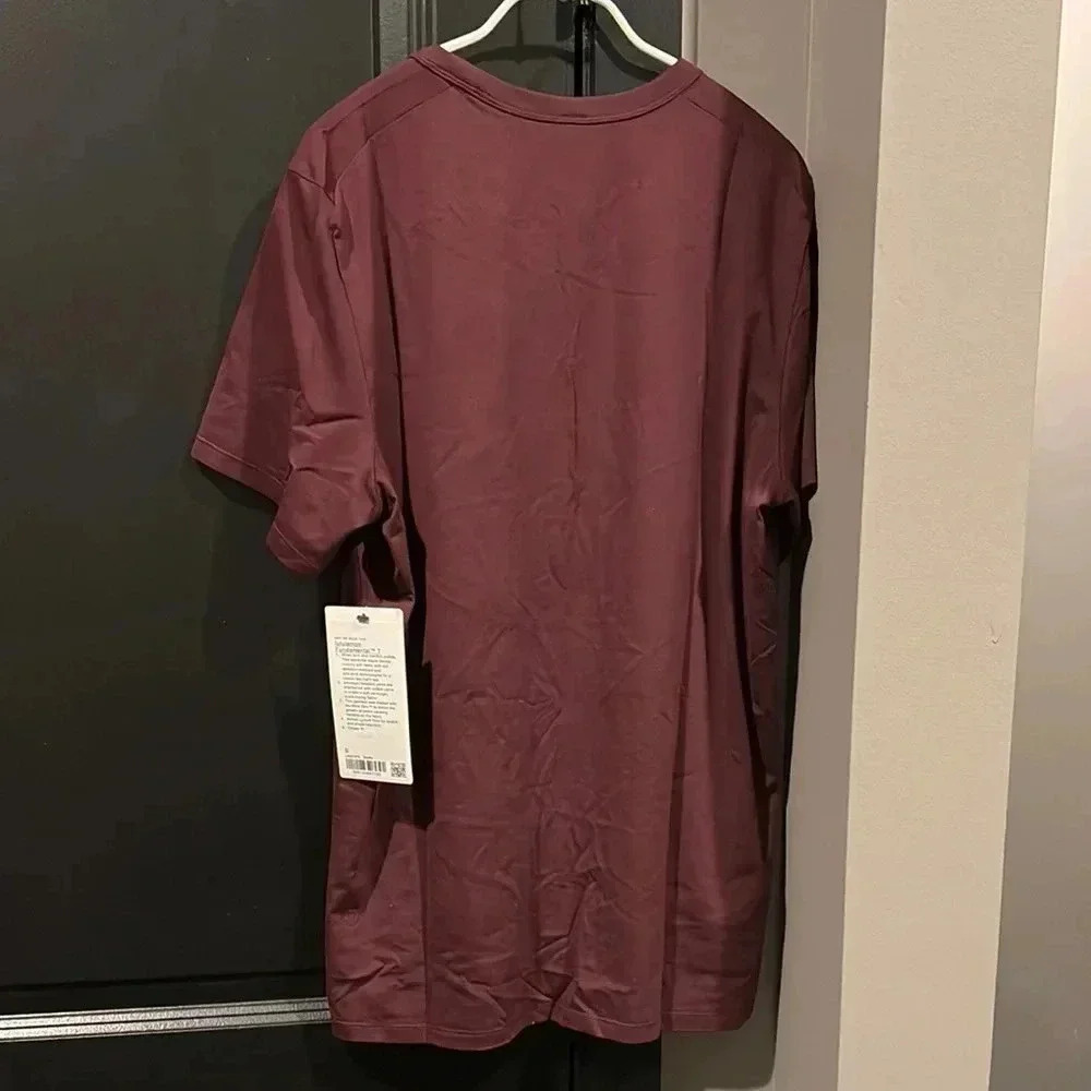 lululemon athletica Red Short Sleeve Tee - Picture 3 of 4